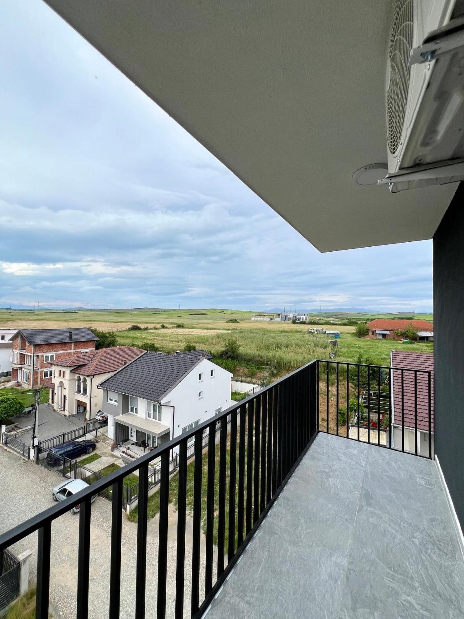 Holiday Apartments Gjakova Quarto foto